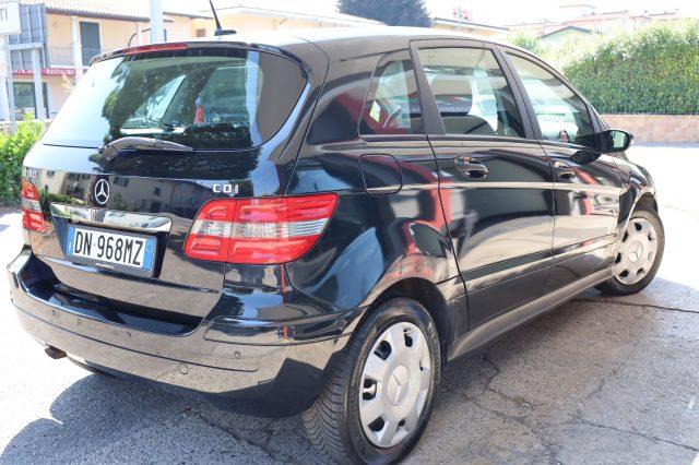 MERCEDES-BENZ B 180 CDI Sport Automatica
