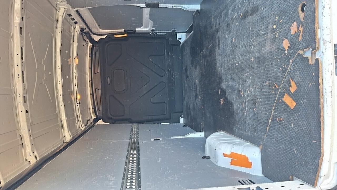 Ford Transit 350 L3H2 2.0TDCiEcoBlue 170 RWD