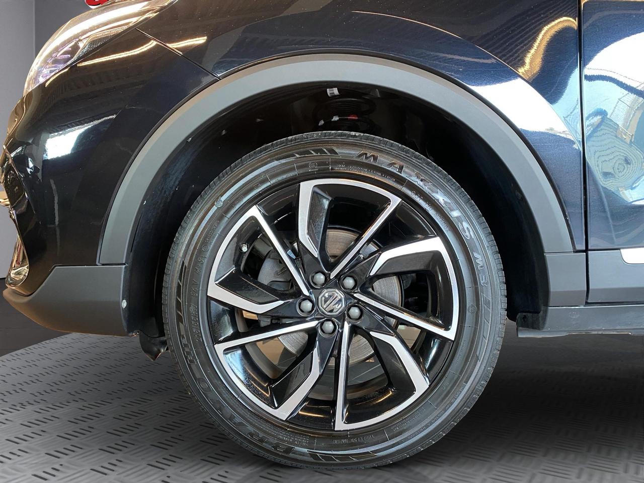 Mg ZS 1.5 Luxury