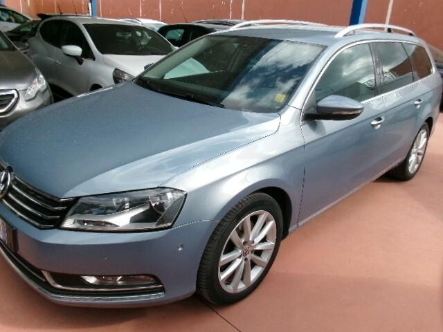 Volkswagen Passat 2.0 TDI Highline BlueM. Tech.