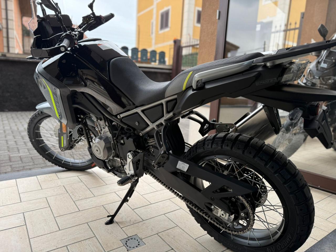 CFMOTO MT450