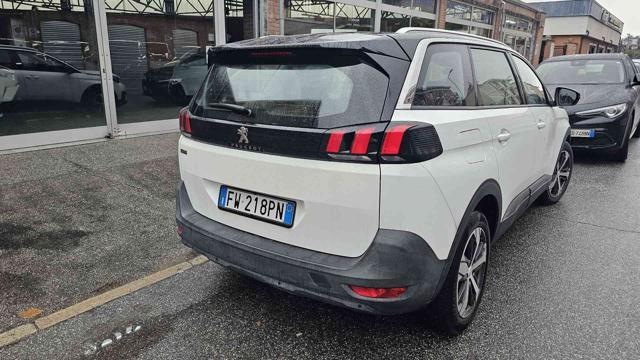 PEUGEOT 5008 PureTech Turbo 130 S&S Active