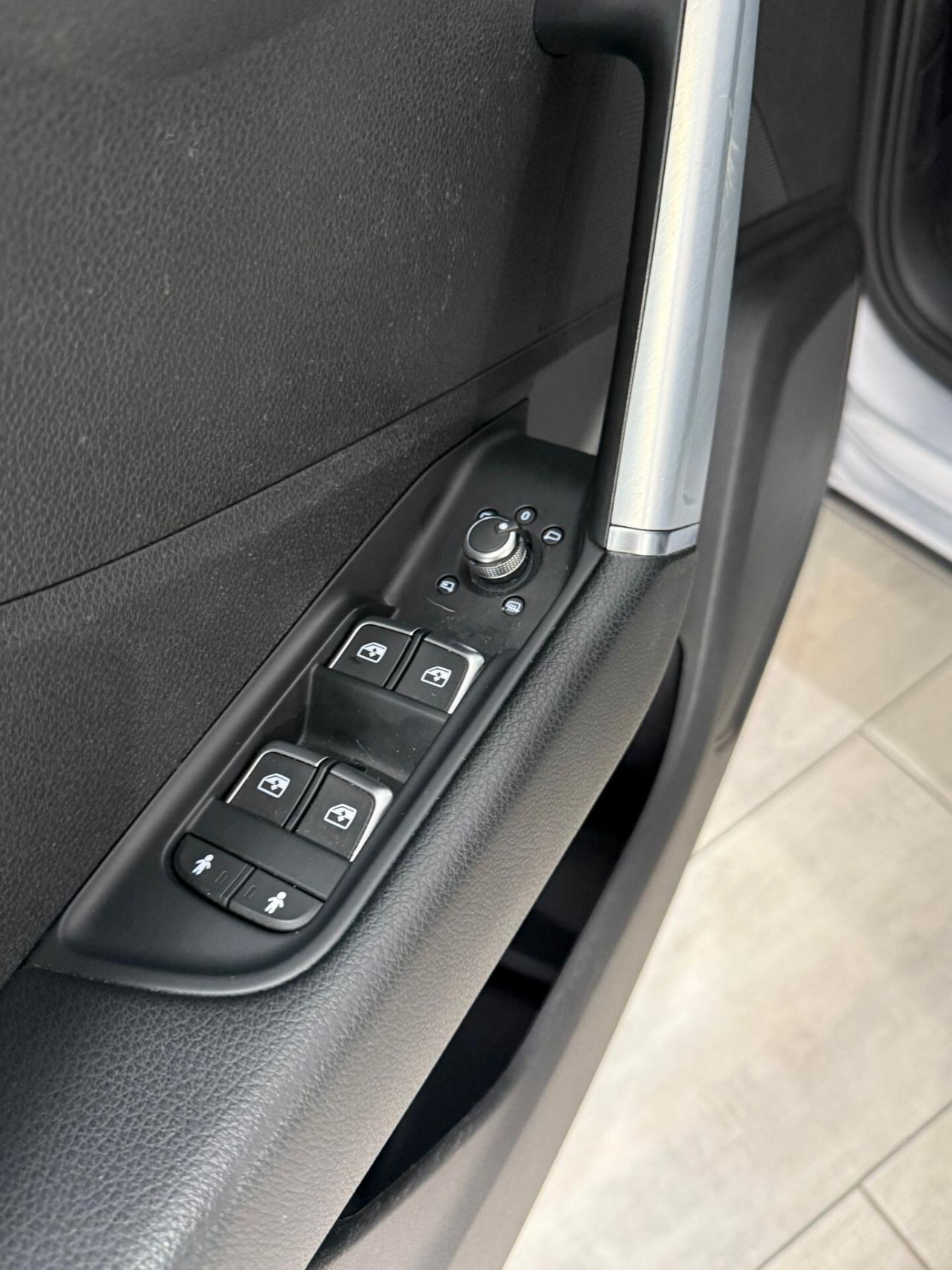 Audi Q2 1.6 TDI 115CV AUTOMATICA 90000 KM S-LINE