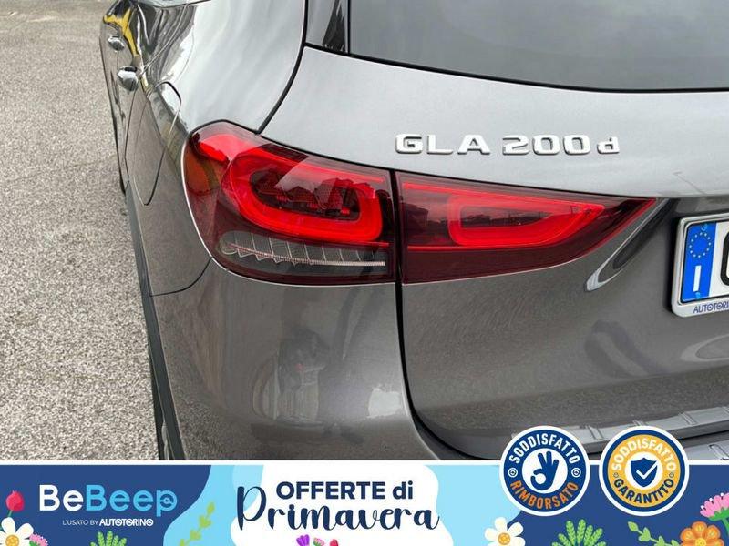 Mercedes-Benz GLA 200 D SPORT AUTO