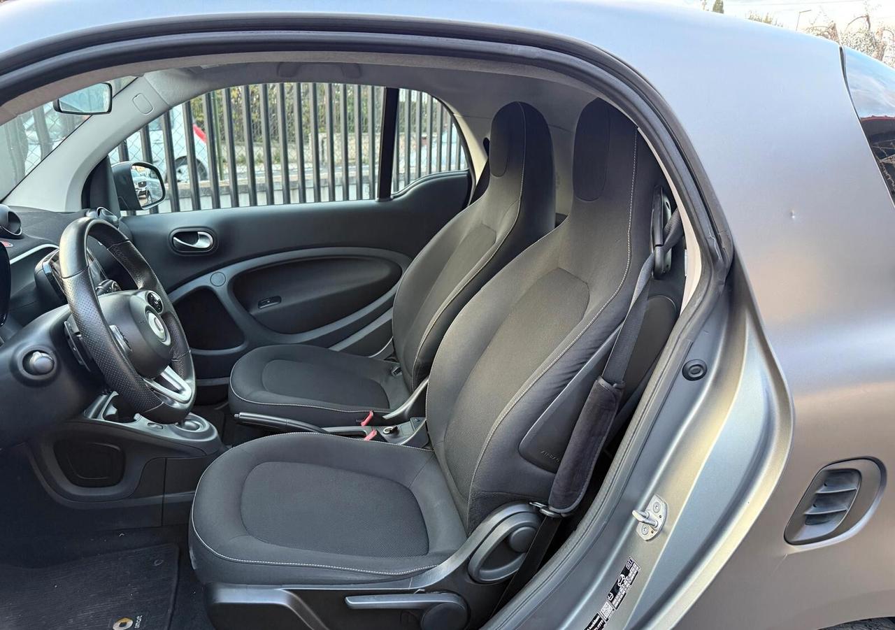Smart ForTwo 70 1.0 Euro6C - AUTOMATICA - Tutto incluso - Finanziabile