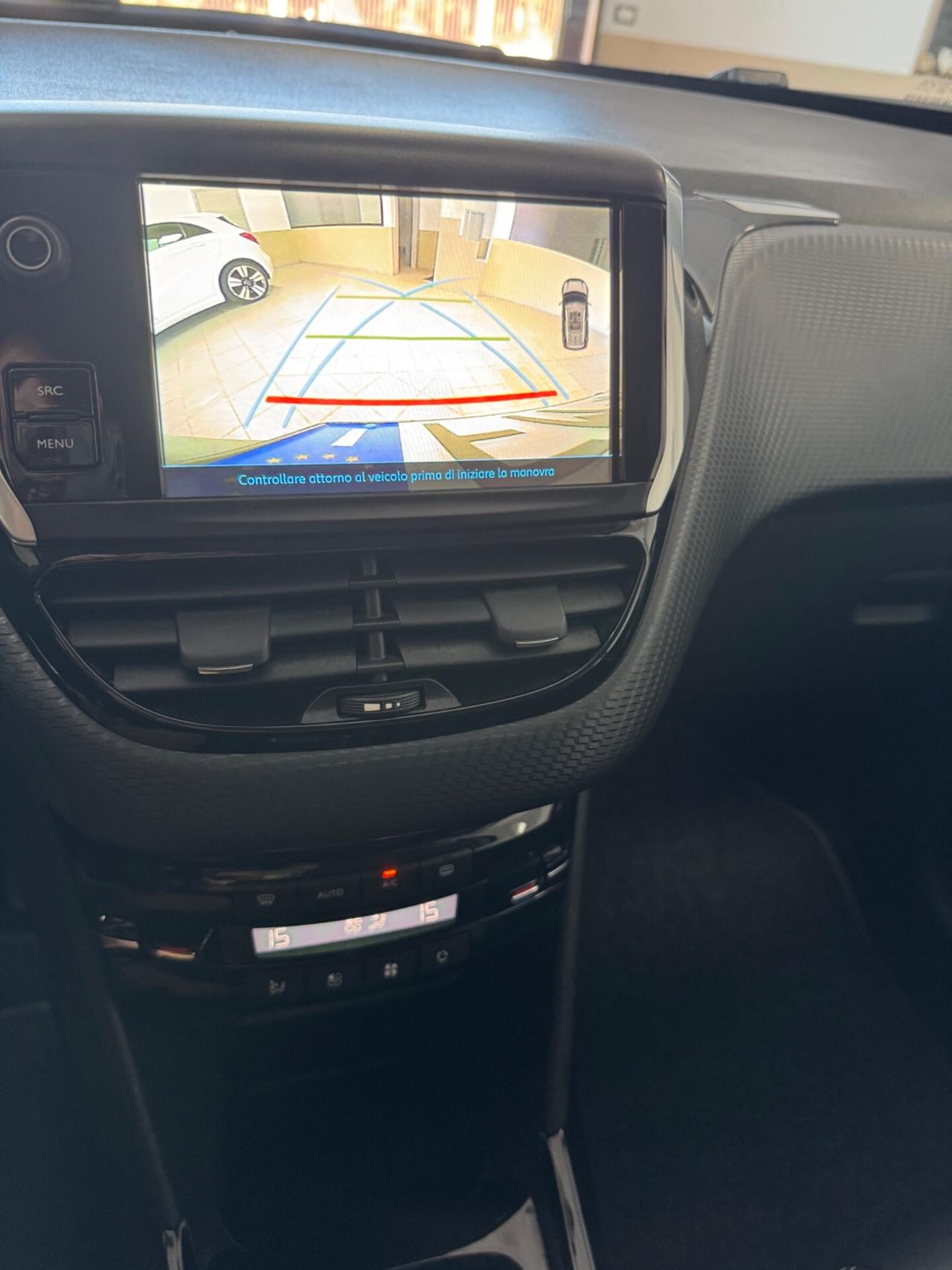 Peugeot 2008 BlueHDi 100 Allure
