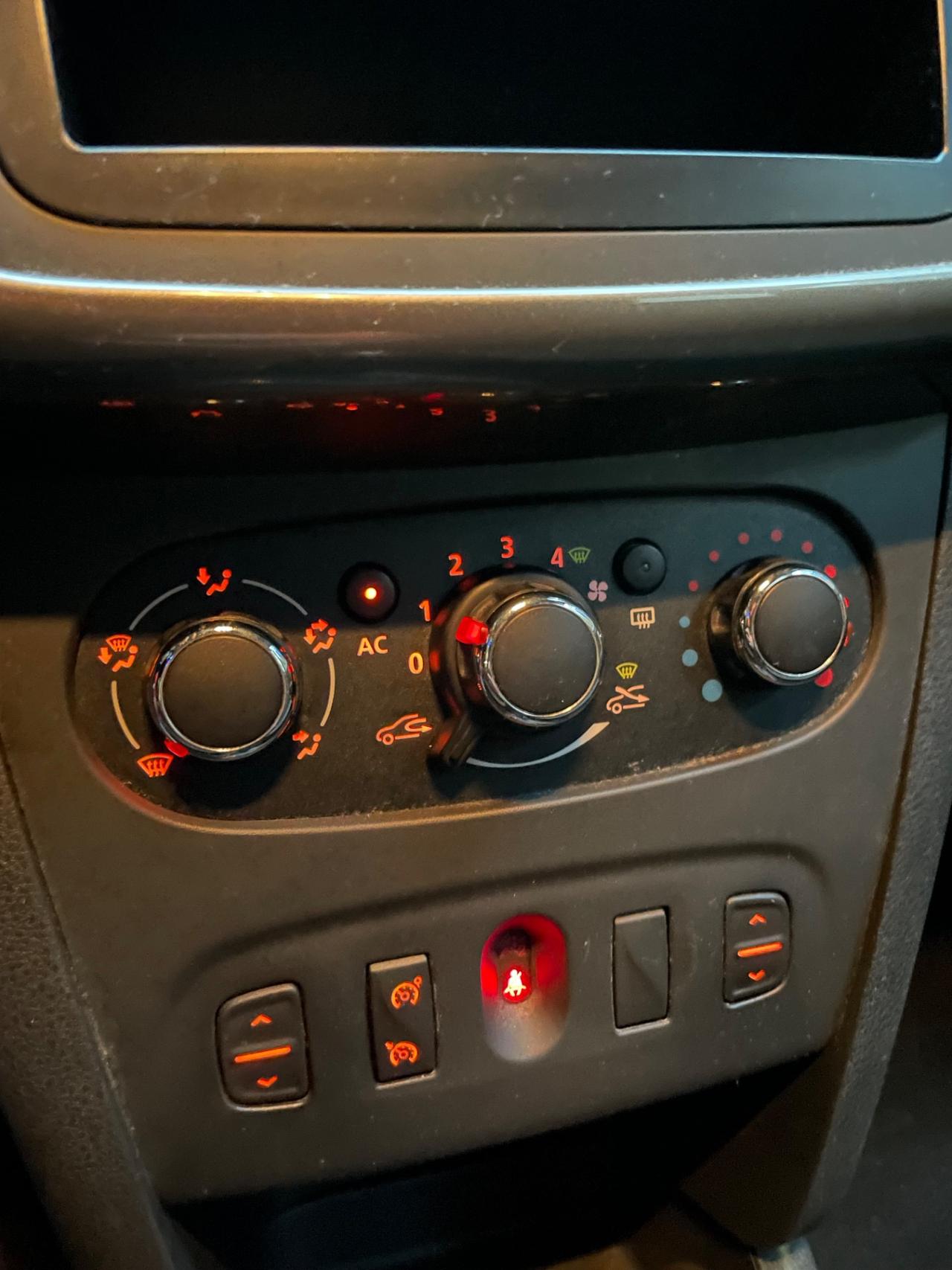 Dacia Sandero 1.2 Neopatentati Euro 5