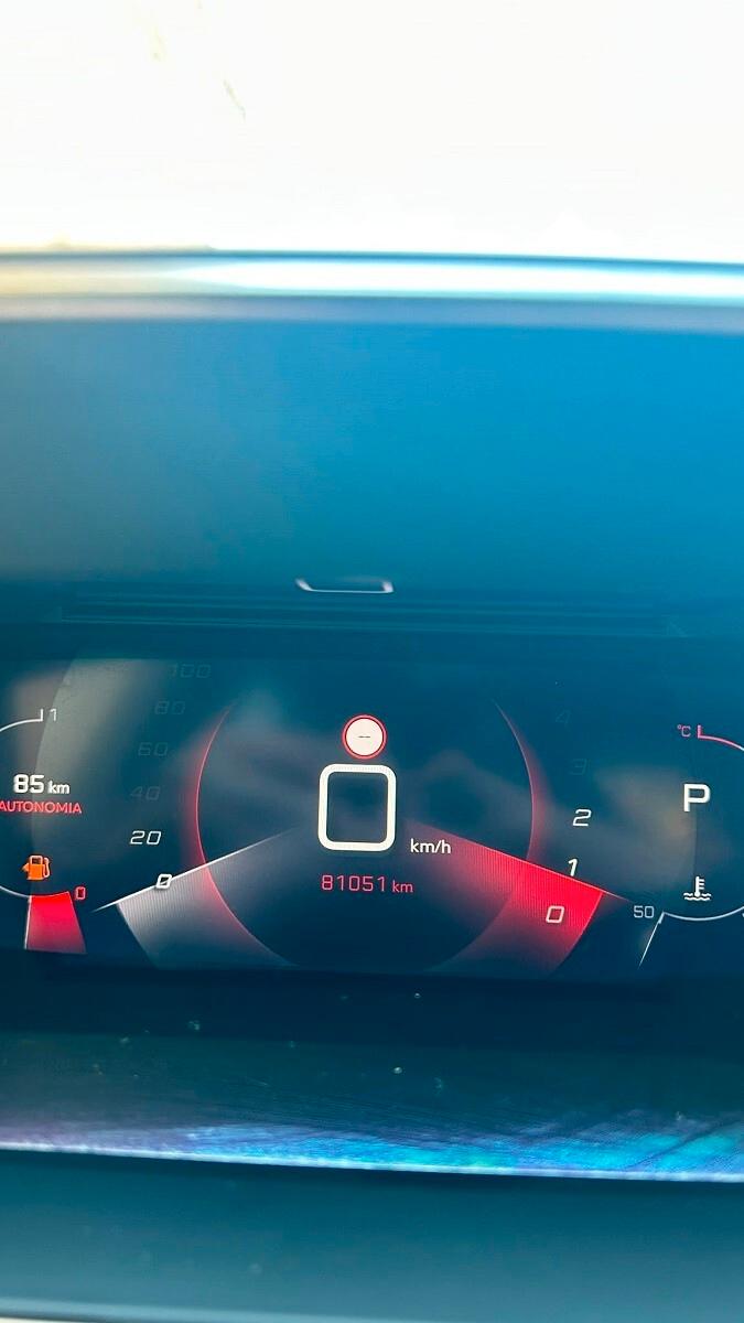 Peugeot 2008 BlueHDi 130 S&S EAT8 GT