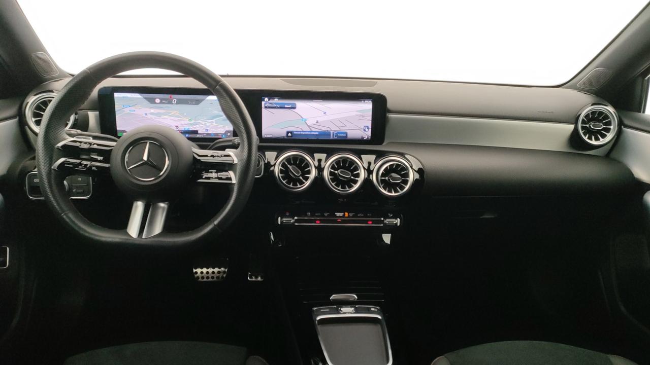 Mercedes-Benz A 180 d AMG Line Premium auto