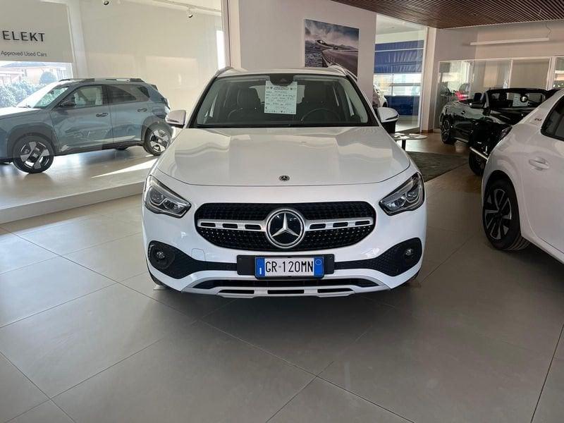 Mercedes-Benz GLA GLA 180 Automatic Business Extra