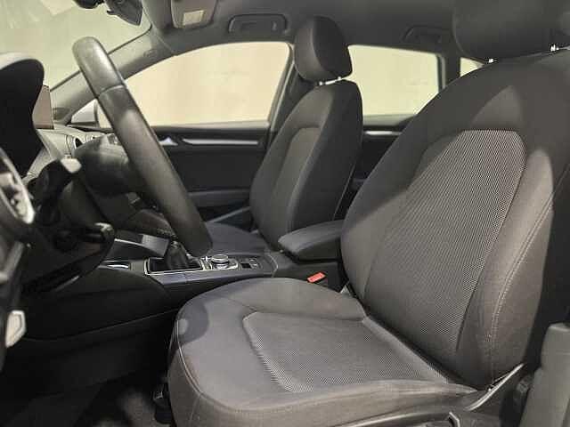 Audi A3 SPB 1.6 TDI 116 CV Business