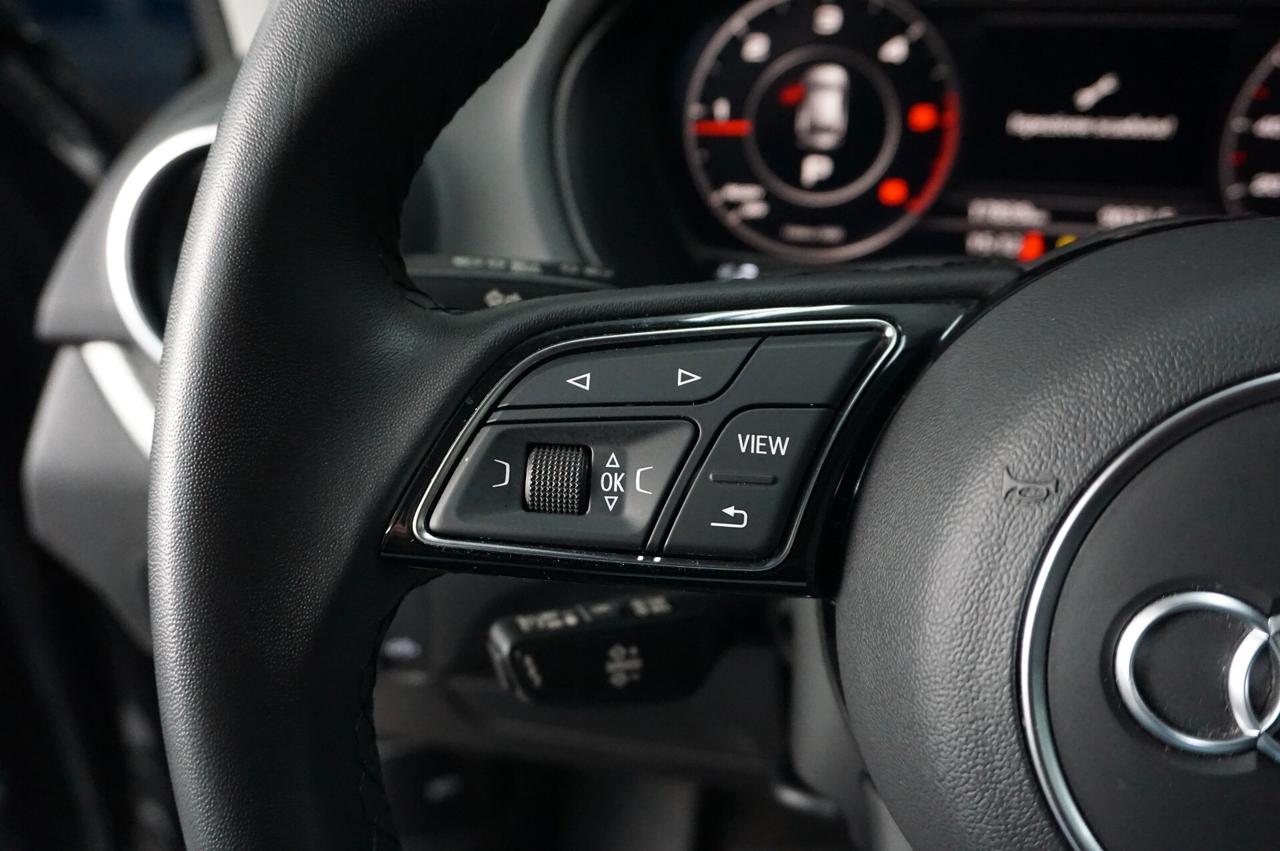 Audi Q2 35 TDI S tronic line Edition