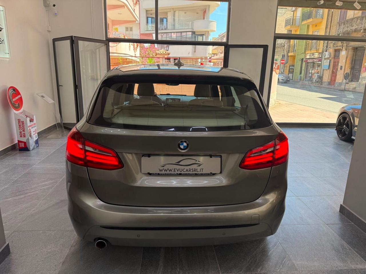 Bmw 2er Active Tourer 218d Luxury