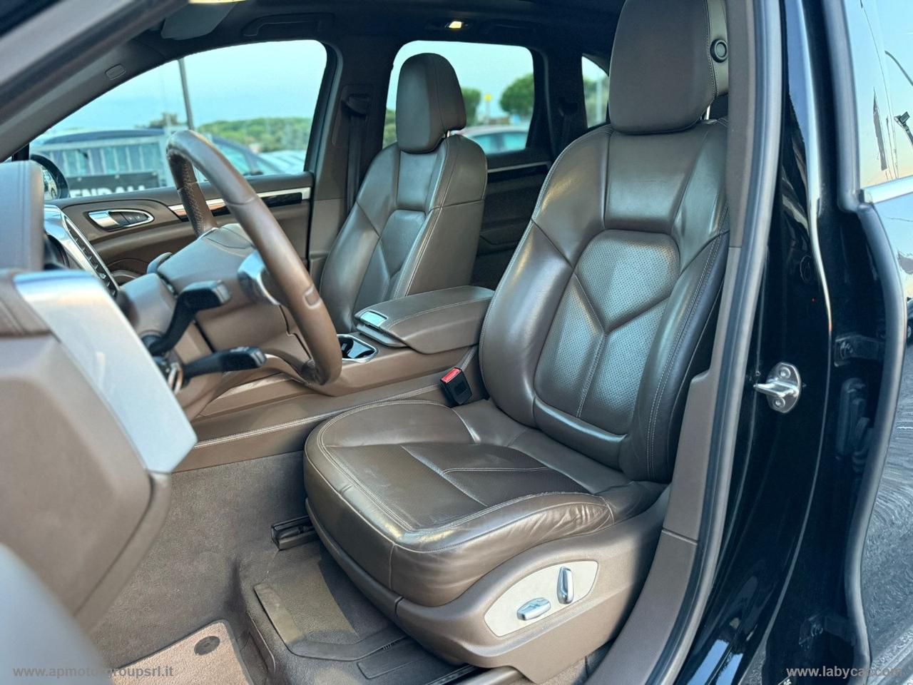 PORSCHE Cayenne 3.0 Diesel