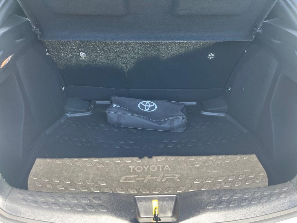 Toyota C-HR 1.8h Active e-cvt