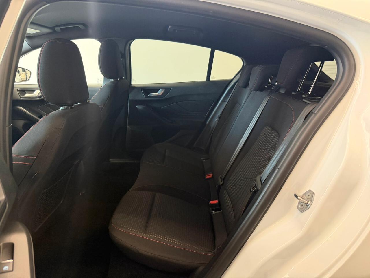 Ford Focus 1.5 EcoBlue 115 CV automatico 5p. ST-Line