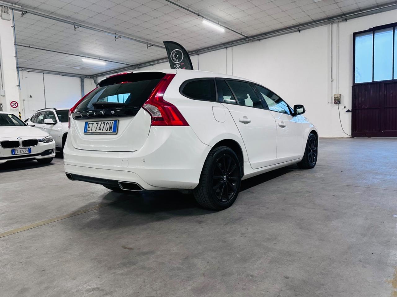 Volvo V60 D4 Momentum