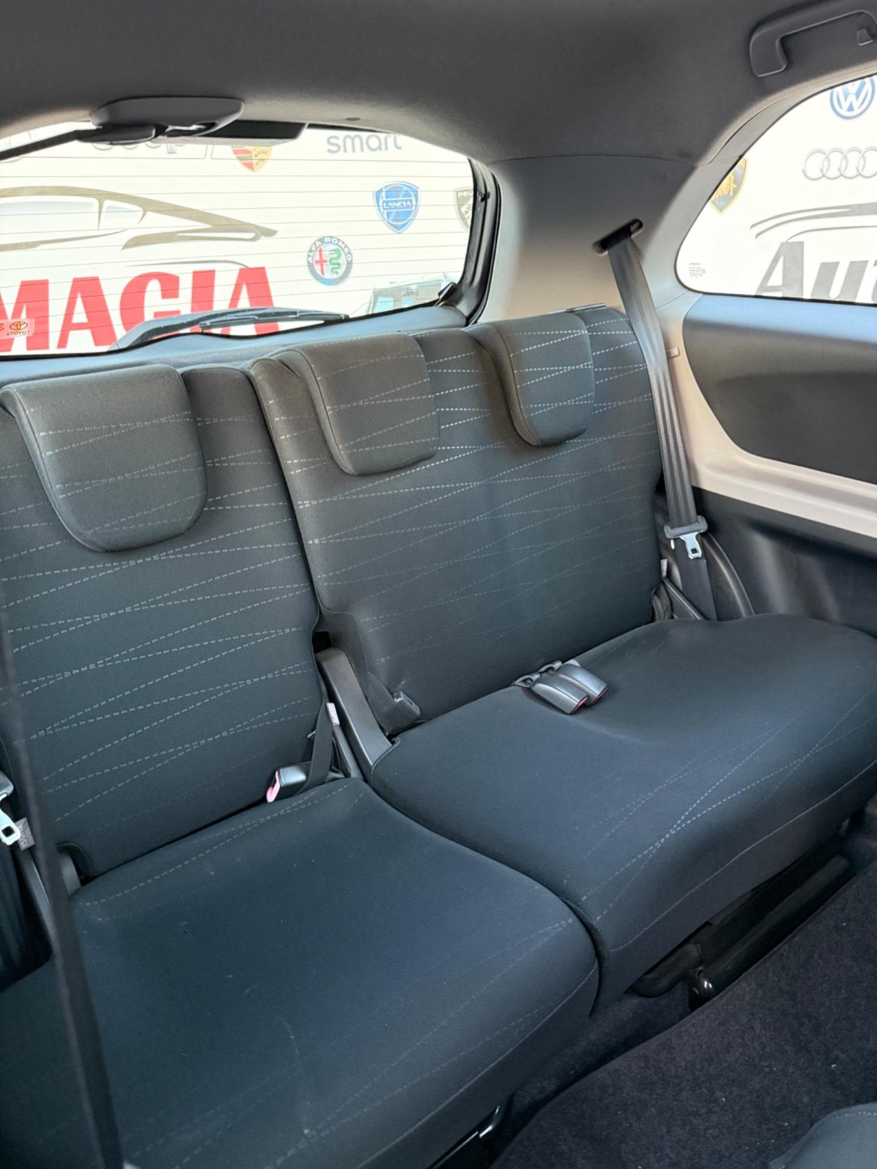 Toyota Yaris 1.0 3 porte Sol