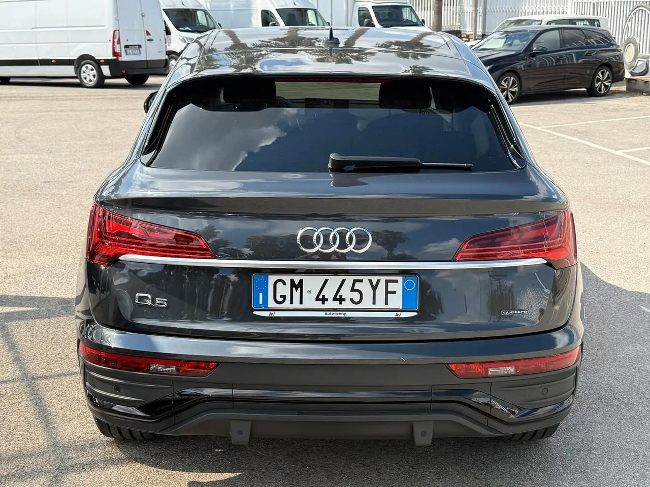 Audi Q5 Sportback 40 2.0 tdi mhev 12V Business Advanced