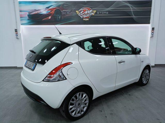LANCIA Ypsilon 1.2 69 CV 5 porte Gold