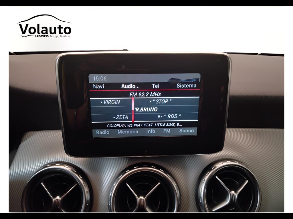 Mercedes-Benz GLA-X156 2014 - GLA 220 d (cdi) Sport 4matic 170cv auto