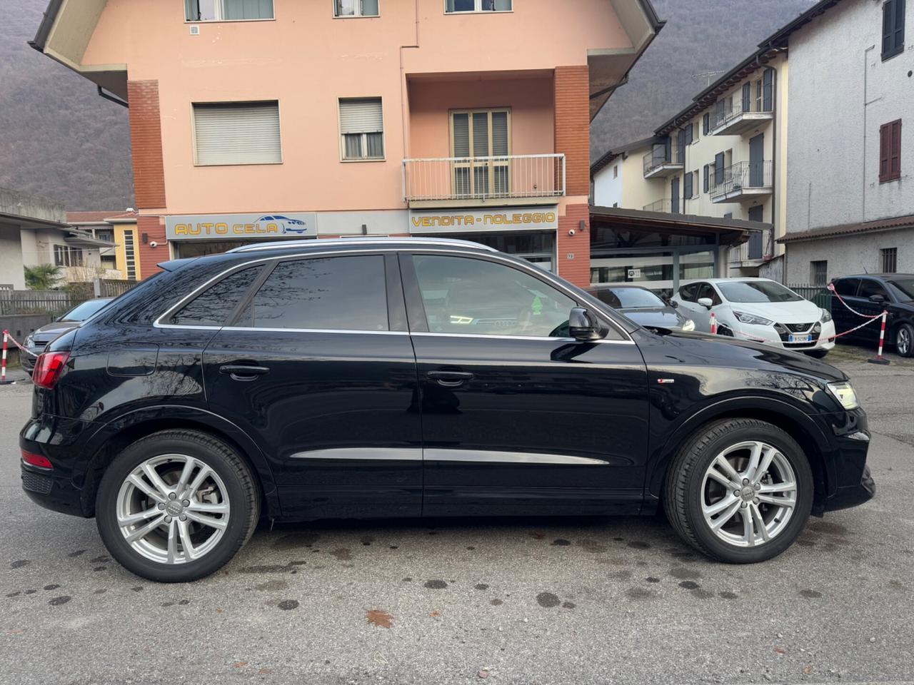 Audi Q3 2.0 TDI QUATTRO S TRONIC S LINE EDITION Sport CON TETTO PANORAMICO