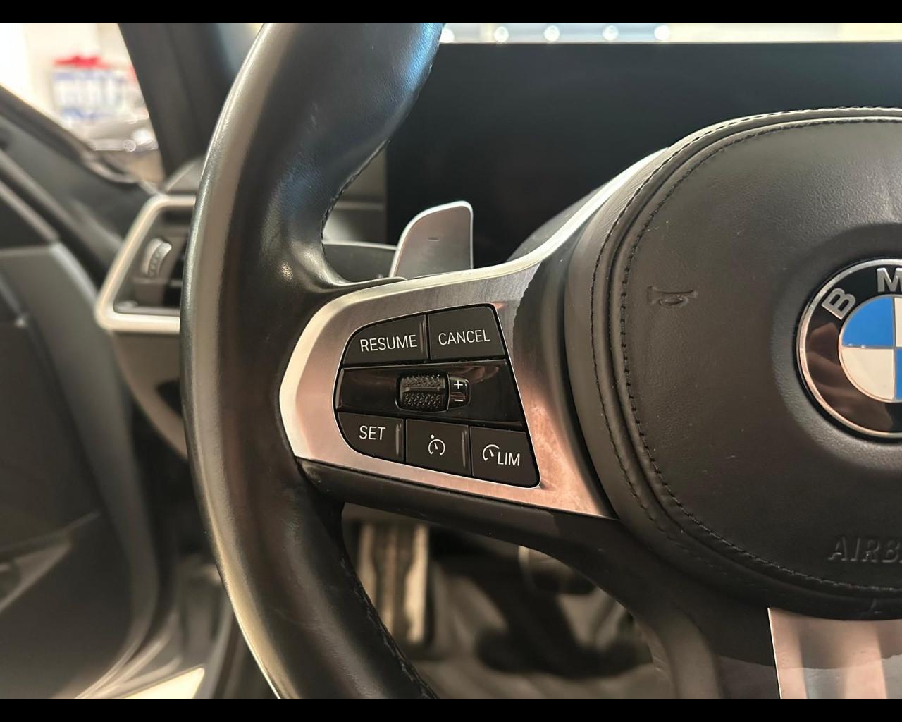 BMW Serie 3(G20/1-80/1) - 318d 48V Touring Msport