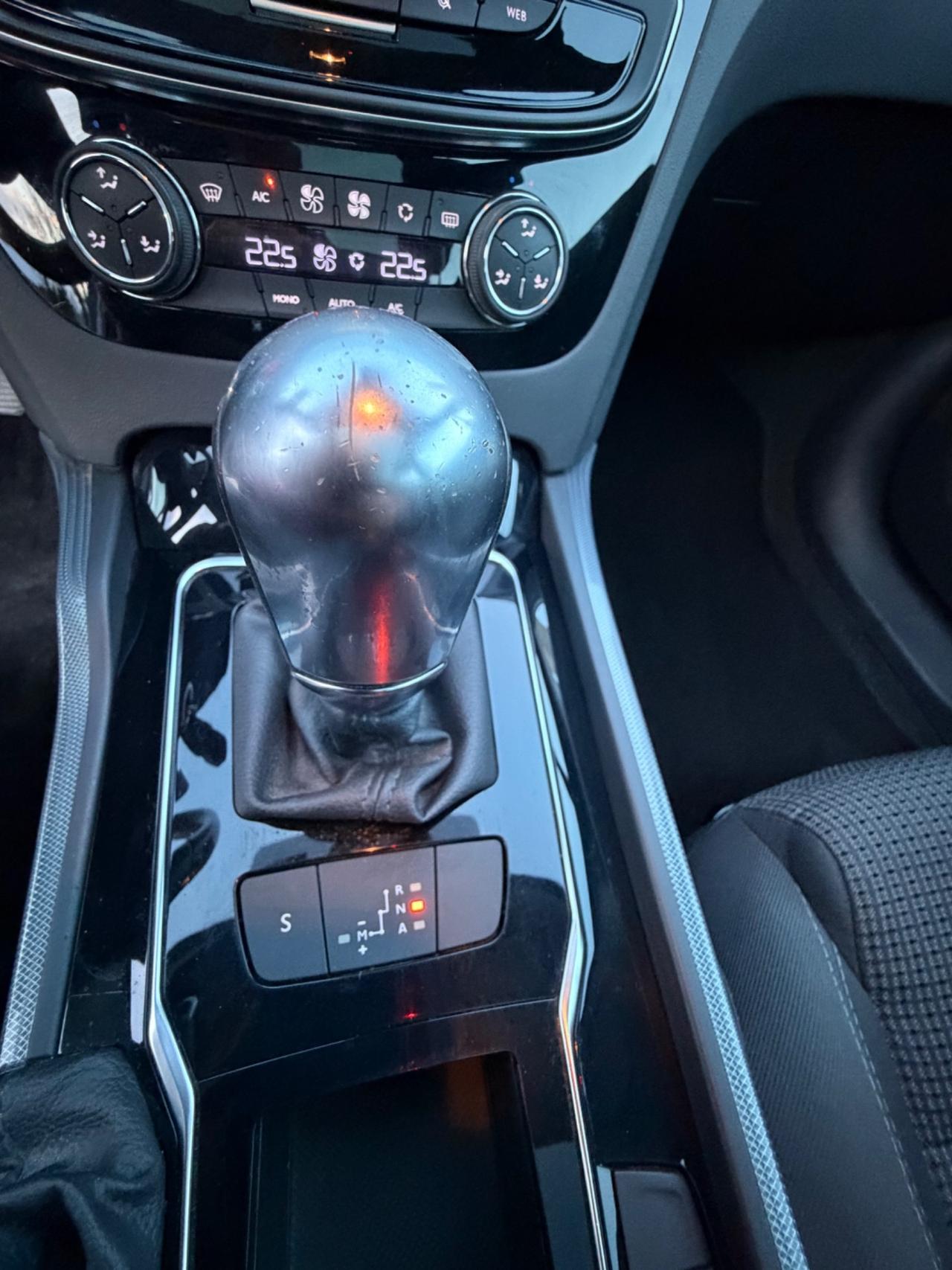 Peugeot 508 1.6 e-HDi 115 CV Stop&Start SW Business Mix