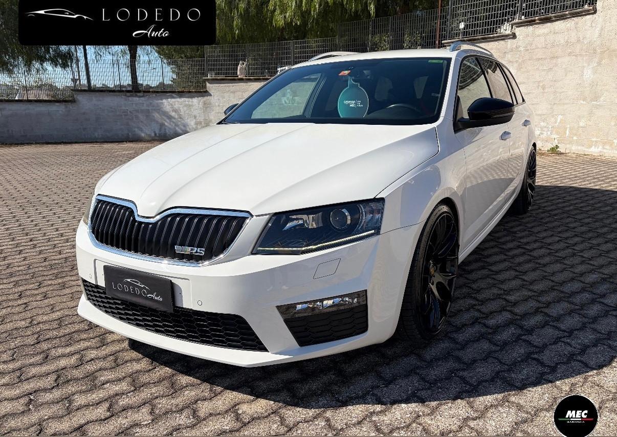 Skoda Octavia 2.0 TDI Wagon RS - 2013 “Bellissima”