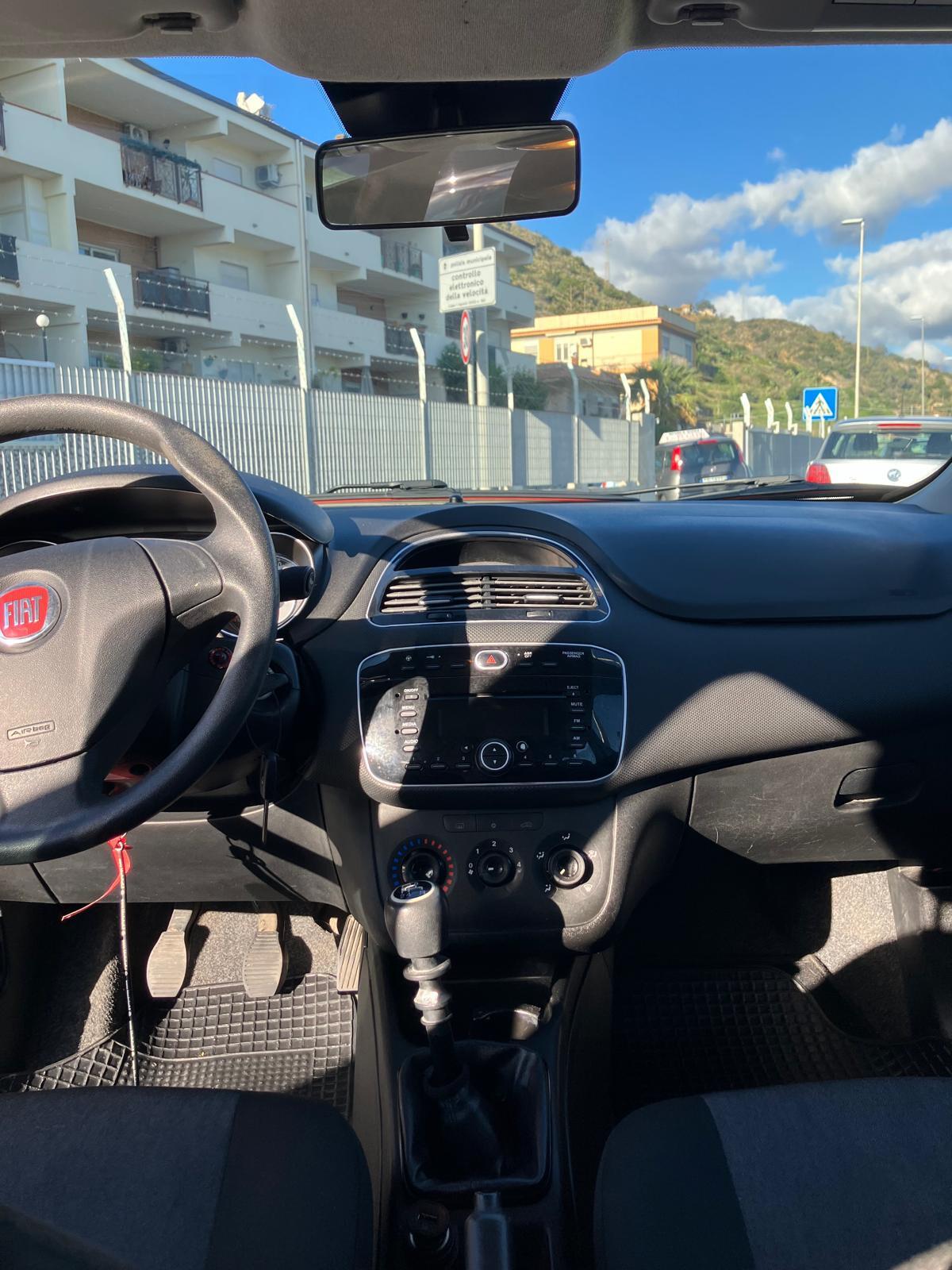 Fiat Punto 1.2 5 porte Street NEOPATENTATI, UNICO PROPRIETARIO