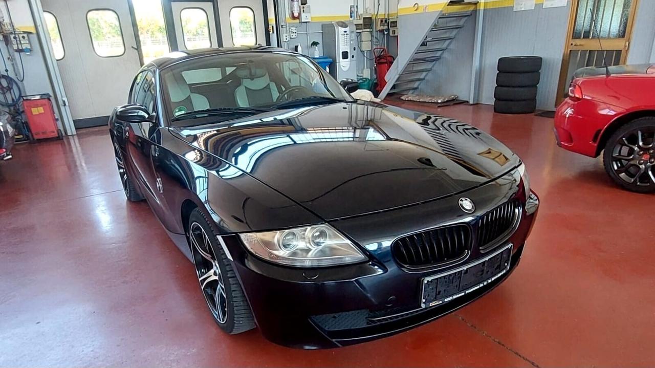 Bmw Z4 3.0si Coupé Carbon-Schwarz