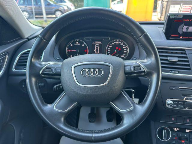 AUDI Q3 2.0 TDI 120 CV Business