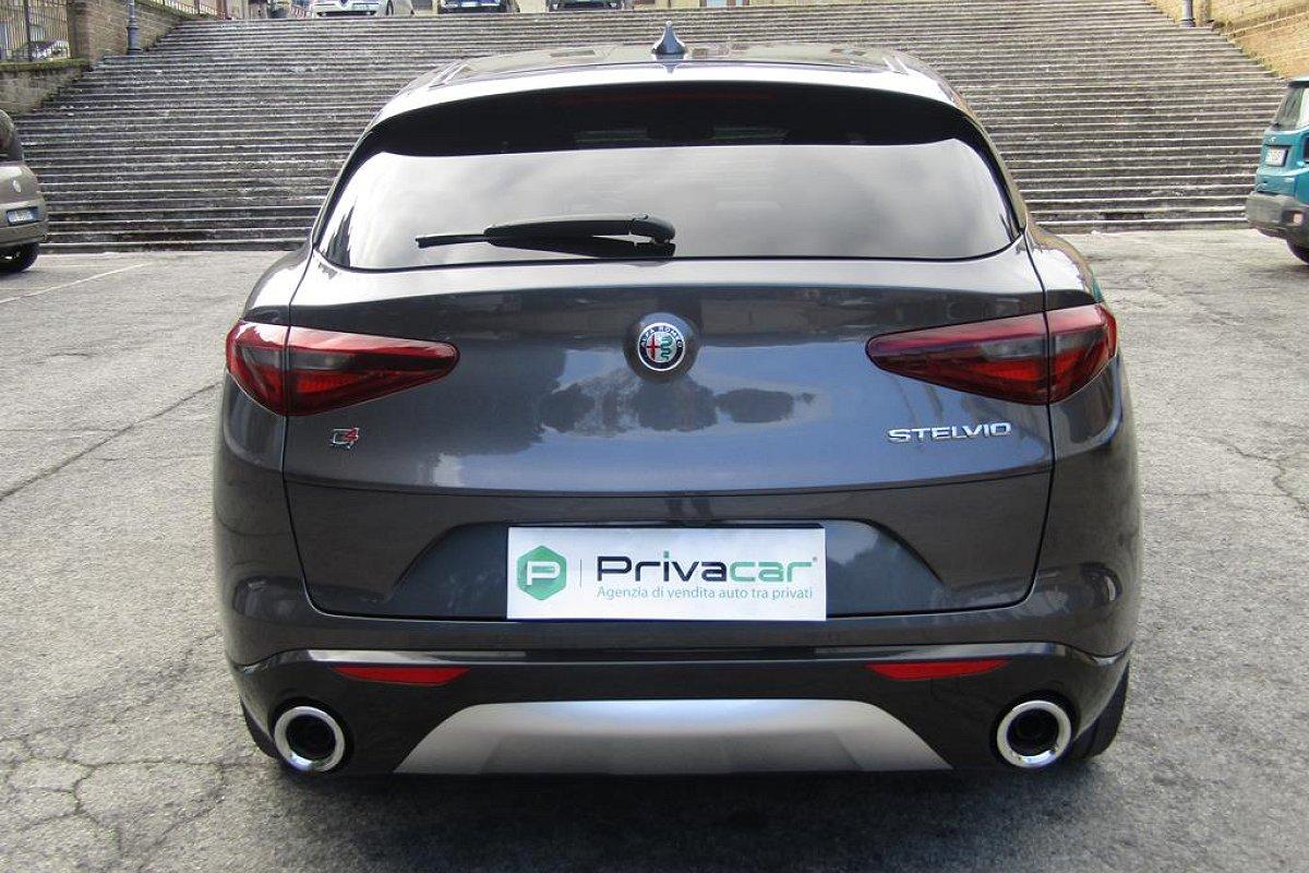 ALFA ROMEO Stelvio 2.2 Turbodiesel 210 CV AT8 Q4 Ti