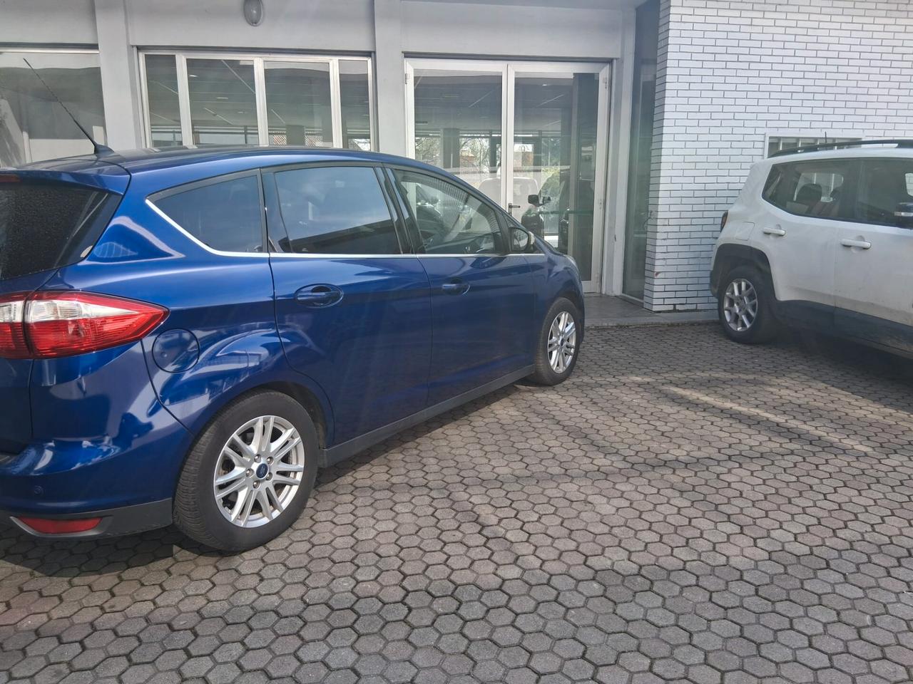 Ford C-Max 2.0 TDCi 115CV Powershift Titanium