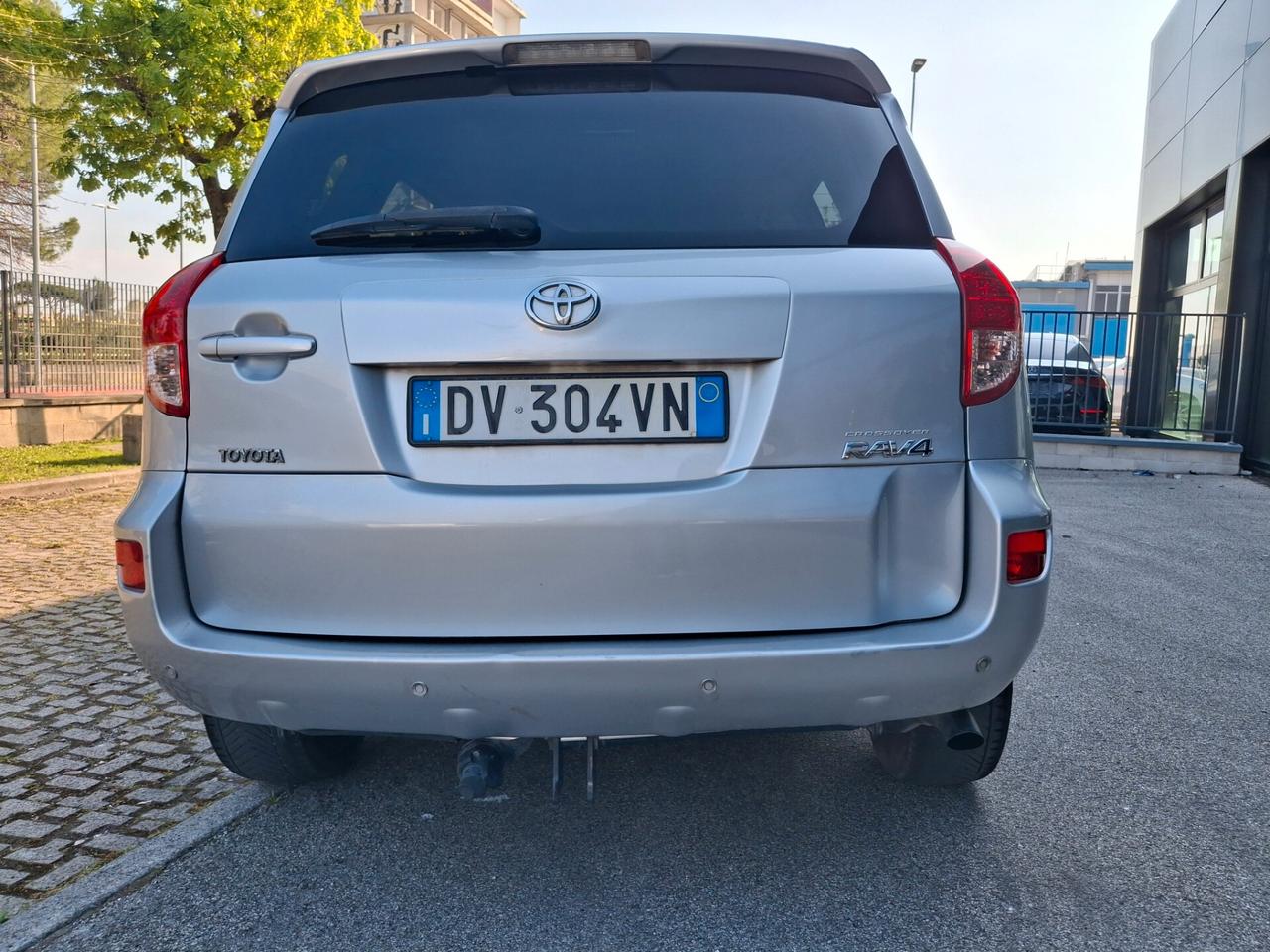 Toyota RAV4-2.2 D-4D 136 CV. Sol*GANCIO TRAINO*