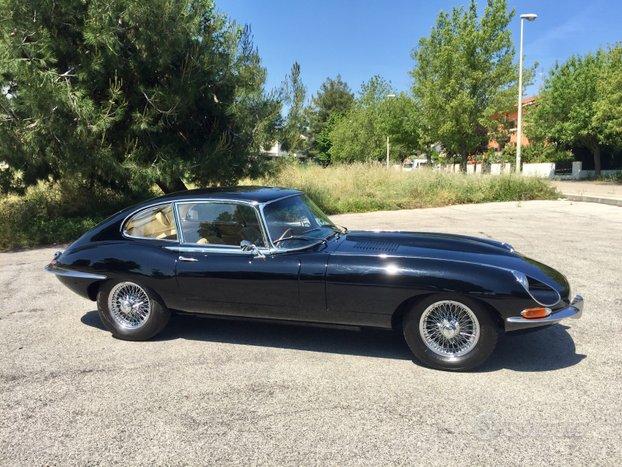 Jaguar E-Type 4.2 Coupè 1967 targa Italiana