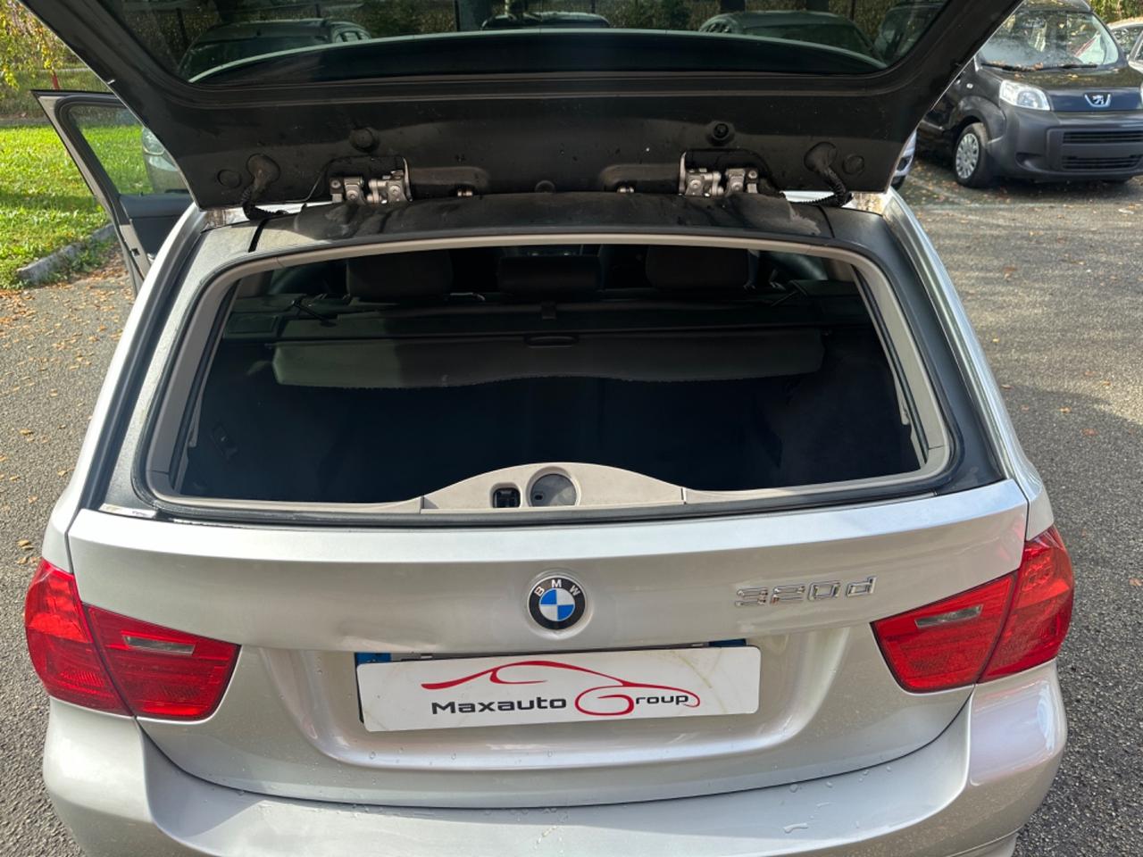 Bmw 320 320d cat Touring Attiva