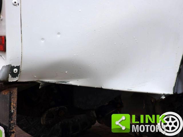 LAND ROVER Defender 2.4 TD4 122 CV 110 Crew Cab