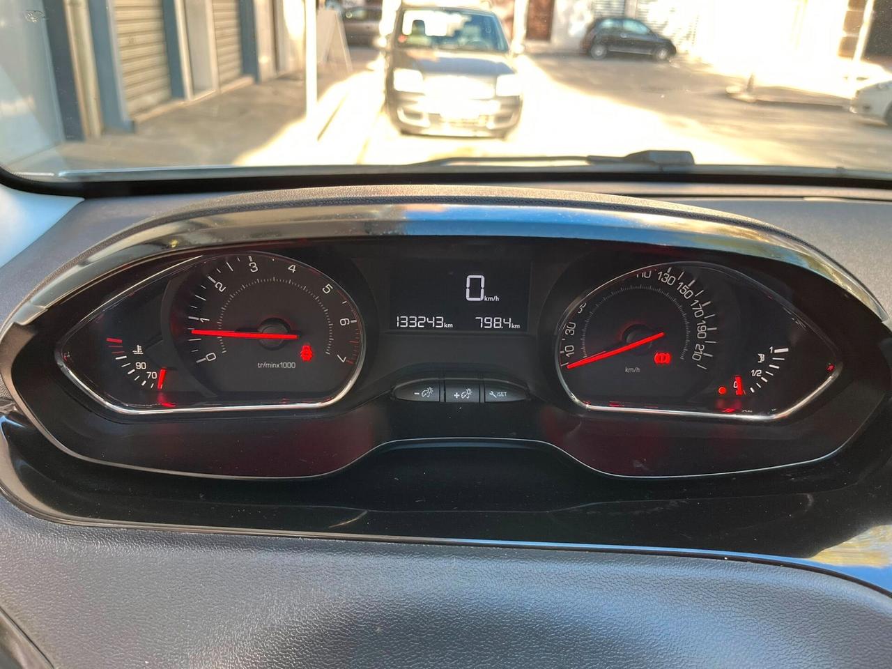 Peugeot 208 PureTech 82 5 porte Active