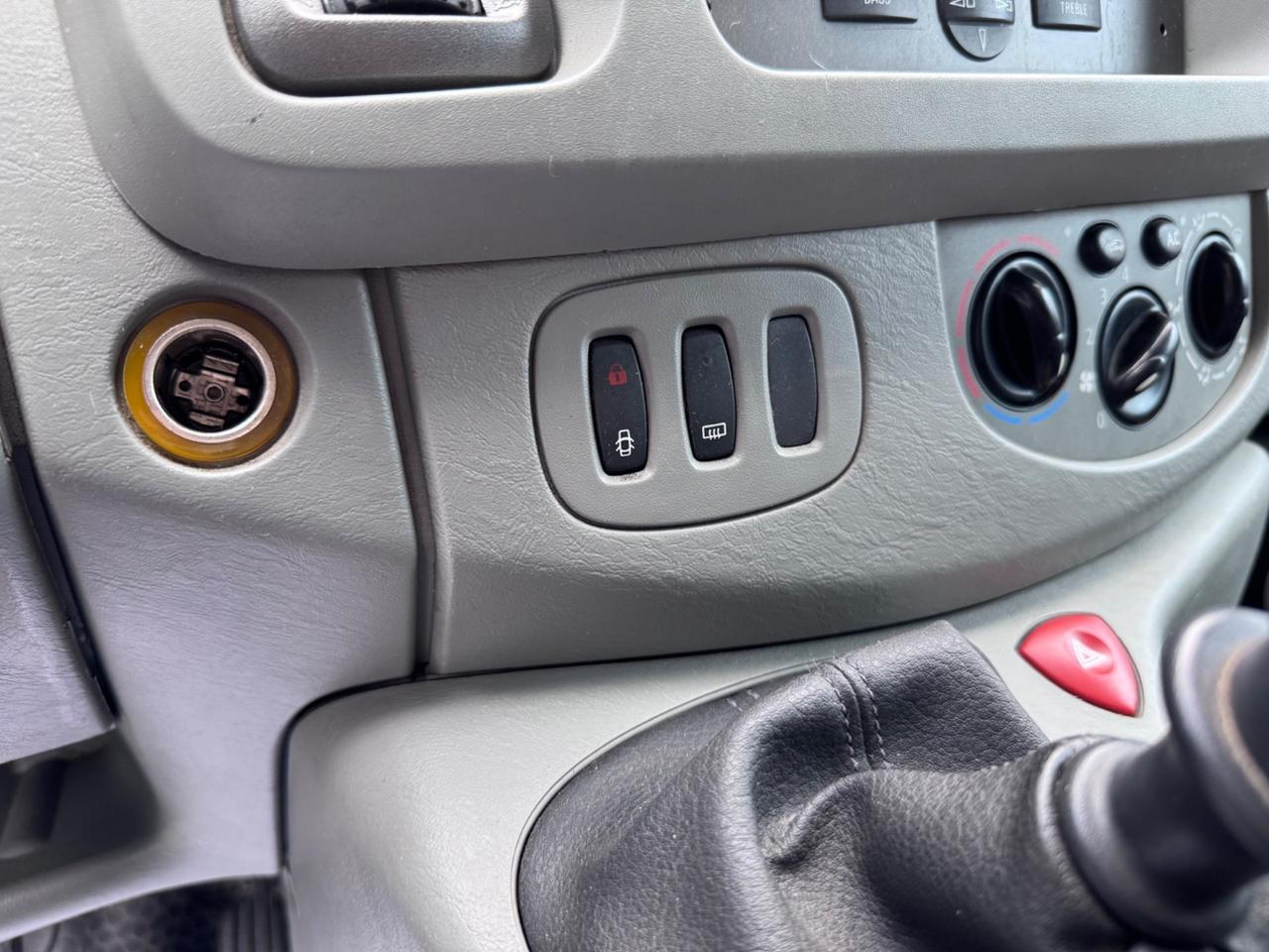 Opel Vivaro 27 2.5 CDTI PC-TN Combi 9 posti Fap