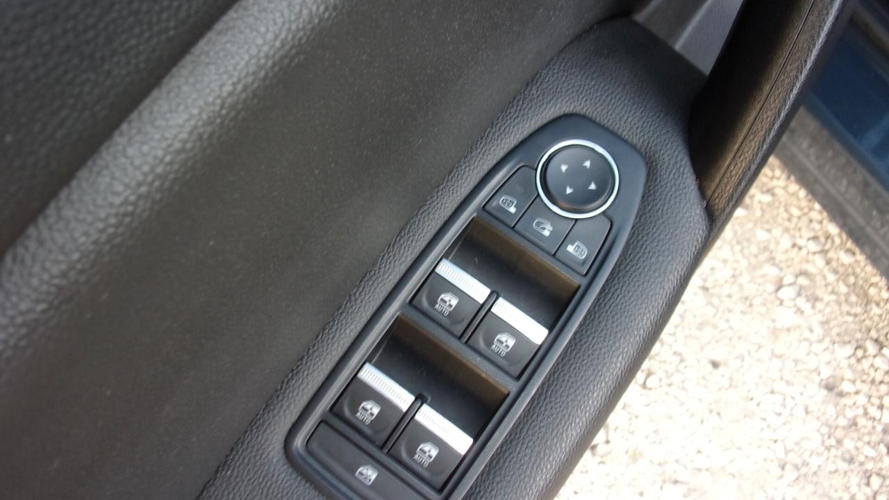 Renault Captur TCe 100 CV GPL FAP Intens