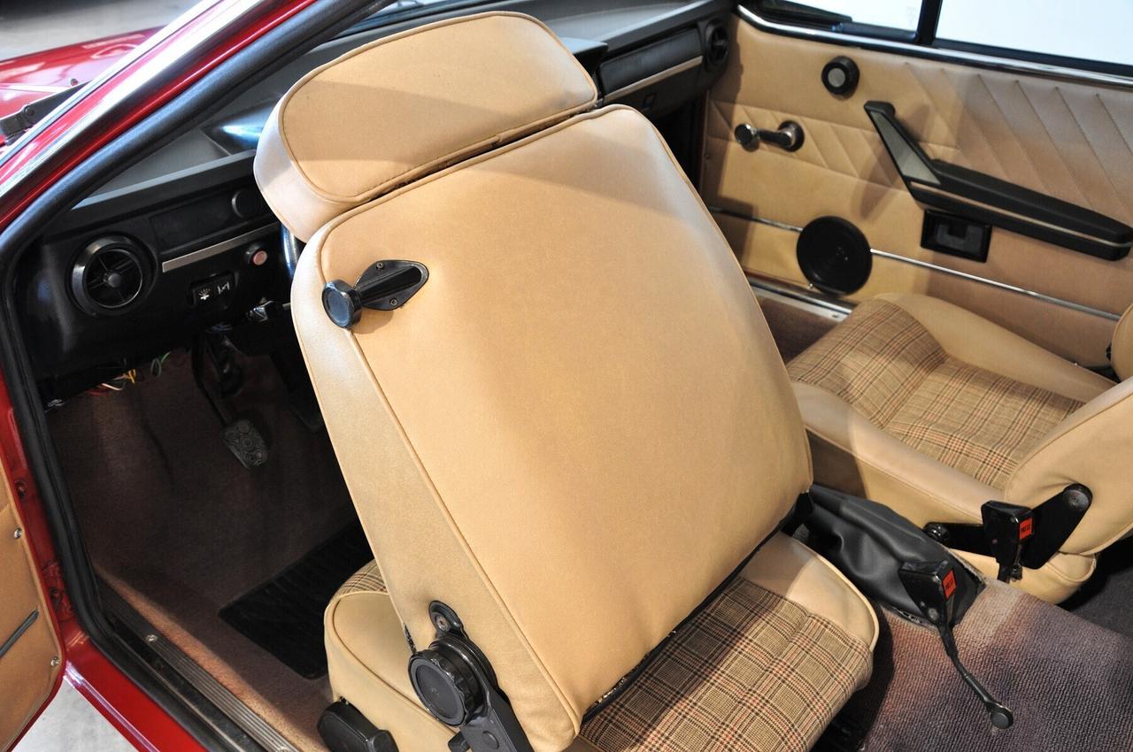 Alfa Romeo Alfetta Gt 1.6 ASI Rosso Alfa