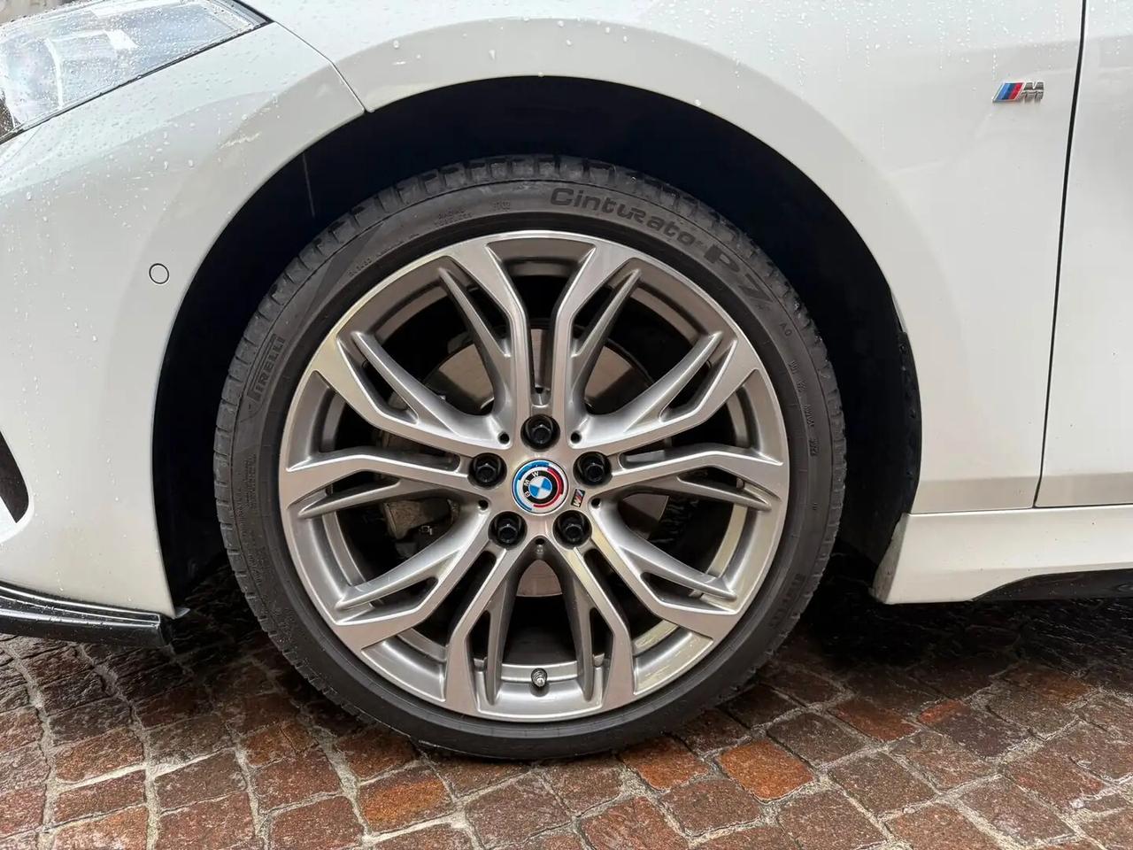 Bmw 116 116d 5p. Msport