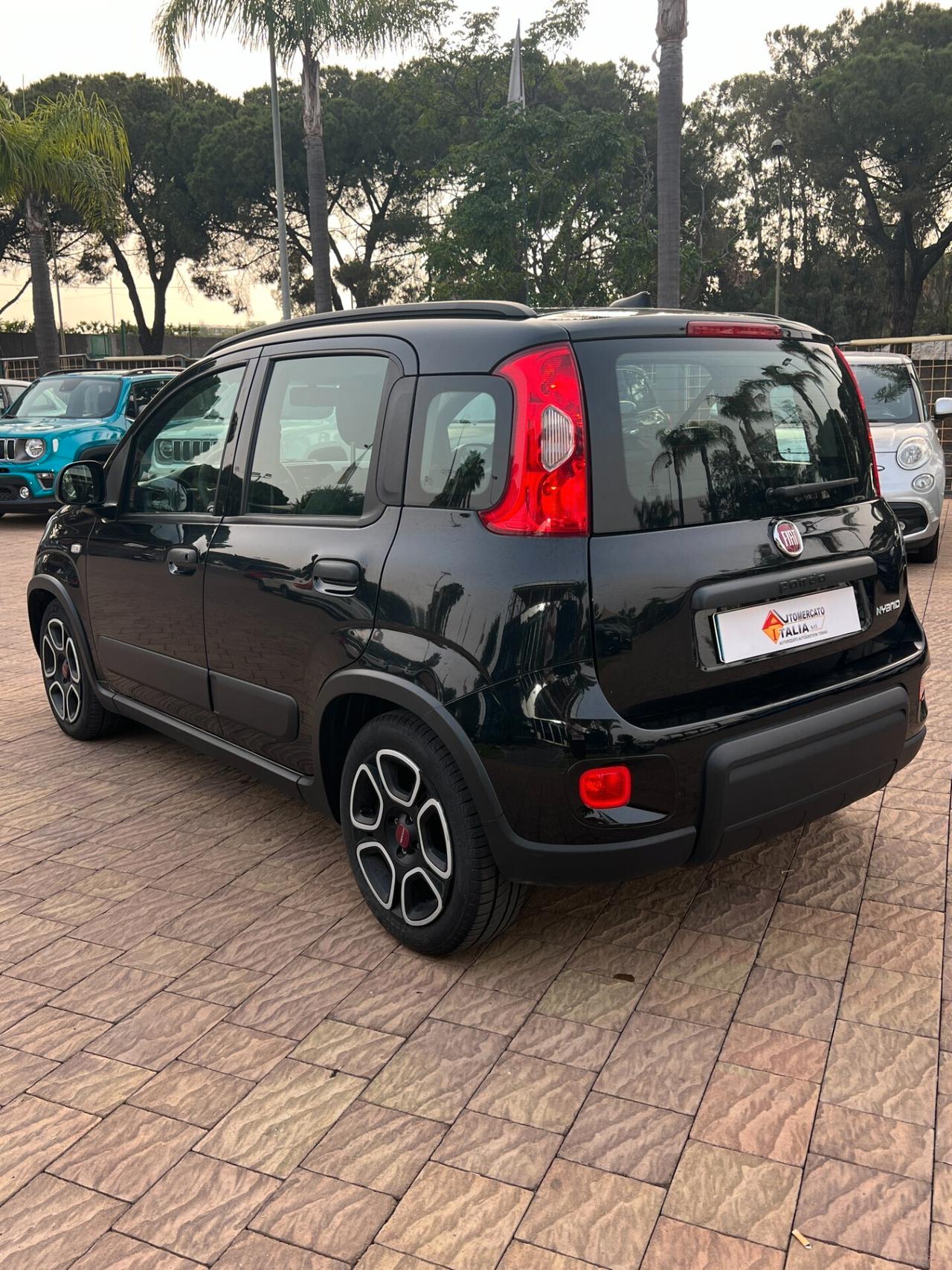 Fiat Panda 1.0 FireFly S&S Hybrid City Cross