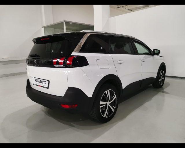 PEUGEOT 5008 BlueHDi 120 S&S EAT6 Business
