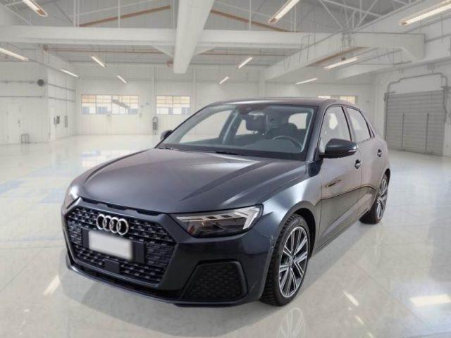AUDI A1 citycarver 30 TFSI S tronic Admired