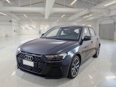 AUDI A1 citycarver 30 TFSI S tronic Admired