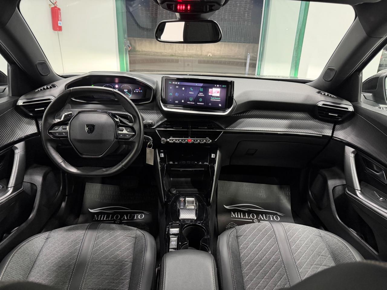 Peugeot 2008 BlueHDi 1.5cc 130cv S&S EAT8 Allure