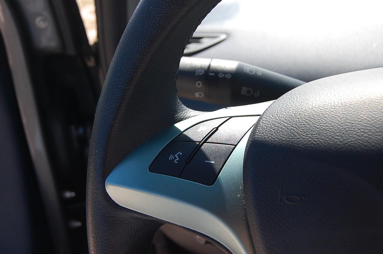 Lancia Ypsilon 1.0 FireFly 5 porte S&S Hybrid Platino