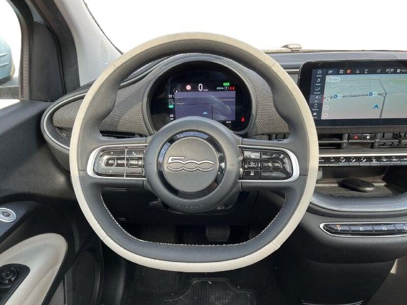 FIAT 500e 42 kWh La Prima